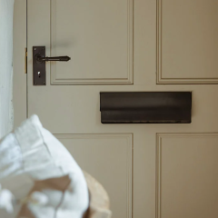 Letter Plates & Tidies